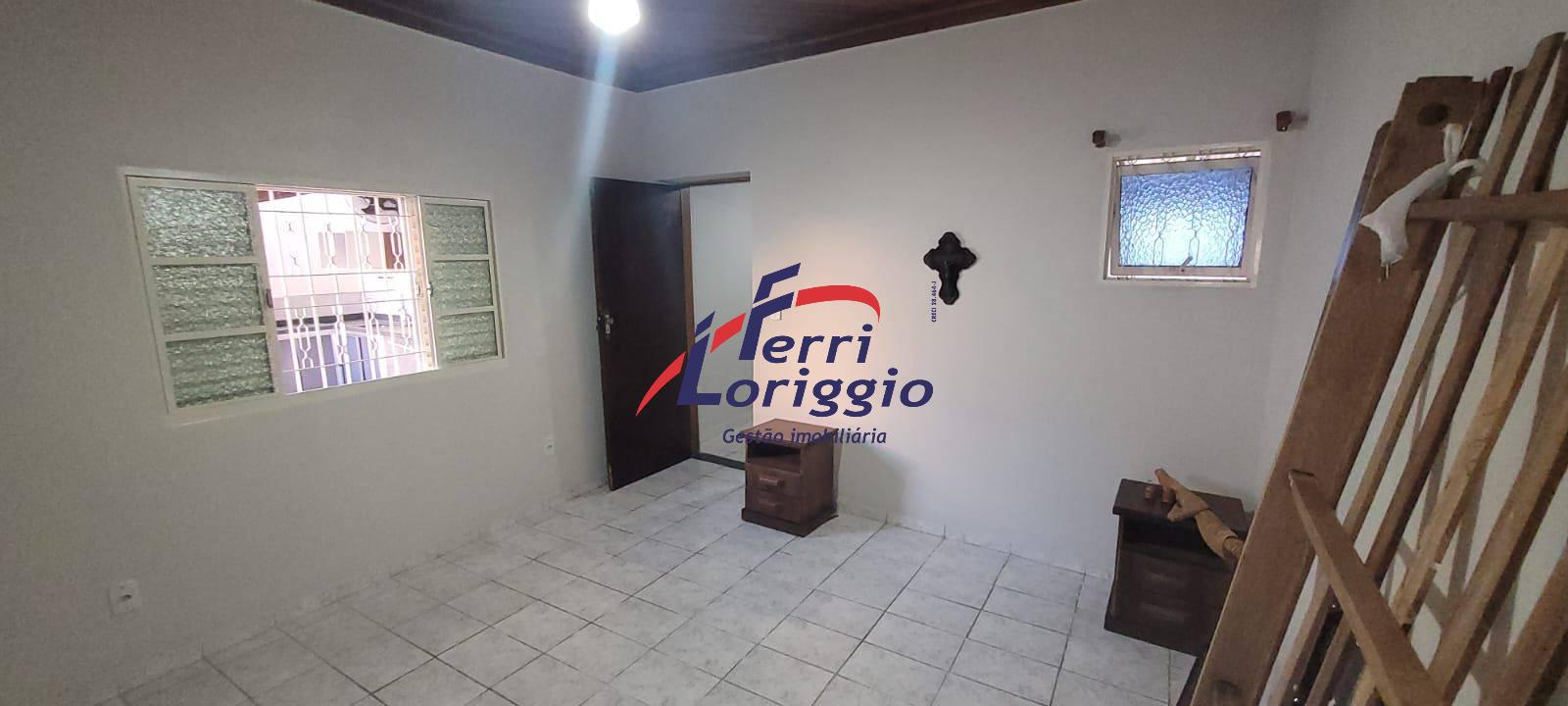 Casa com 3 quartos à venda no bairro Vila Sao Jose, Guaratingueta