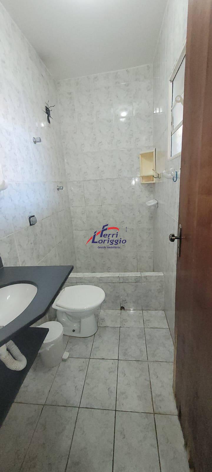 Casa com 3 quartos à venda no bairro Vila Sao Jose, Guaratingueta
