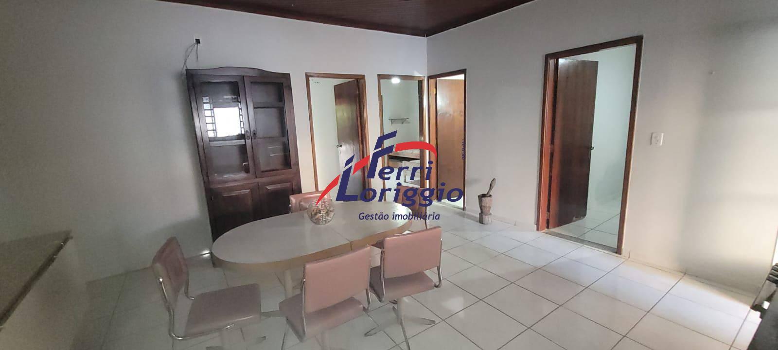 Casa com 3 quartos à venda no bairro Vila Sao Jose, Guaratingueta