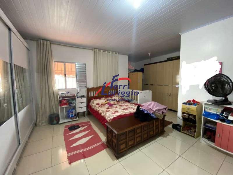 Casa com 3 quartos e 4 banheiros à venda no bairro Santa Luzia, Guaratingueta