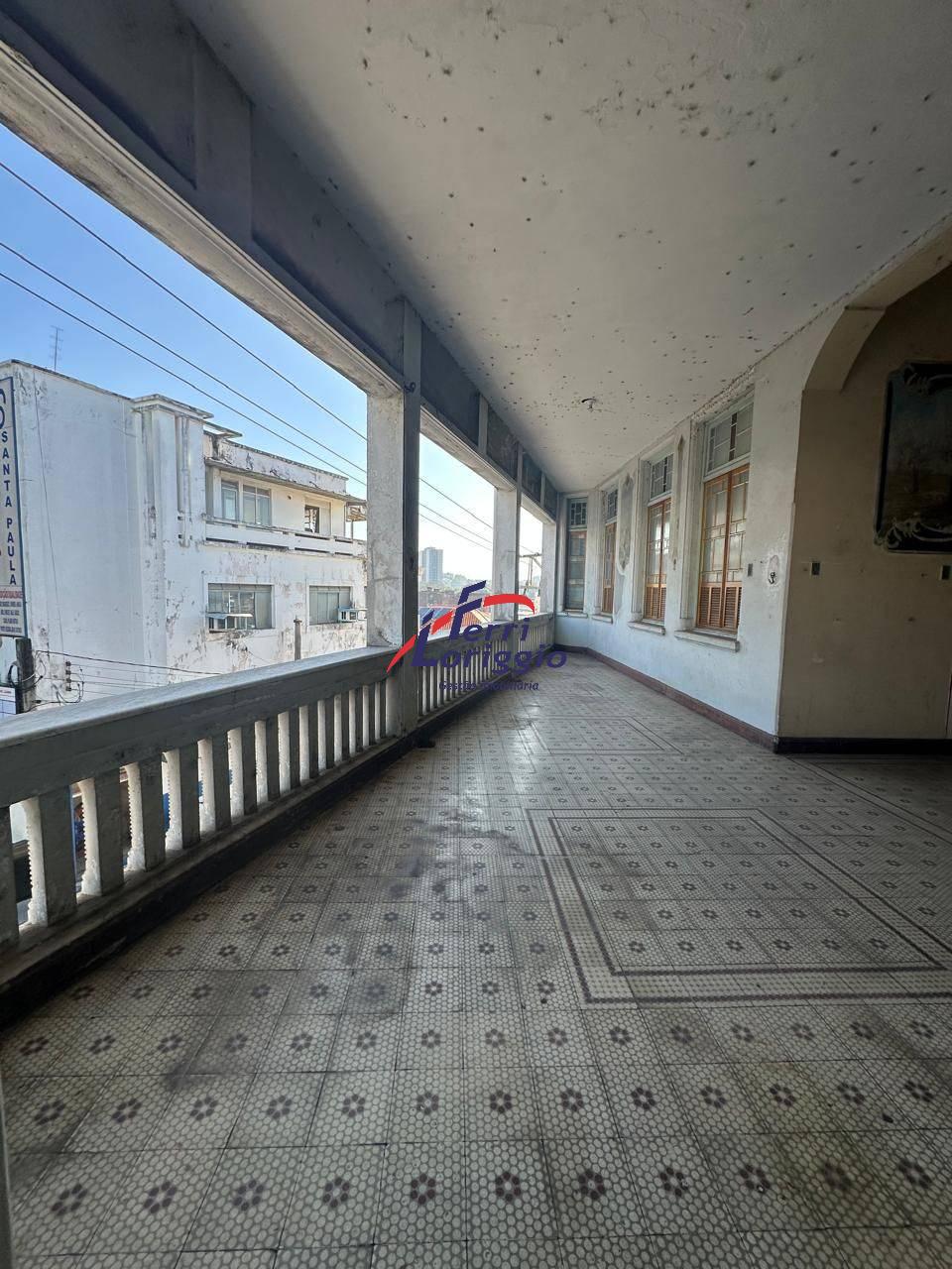 Casa à venda no bairro Centro, Guaratingueta