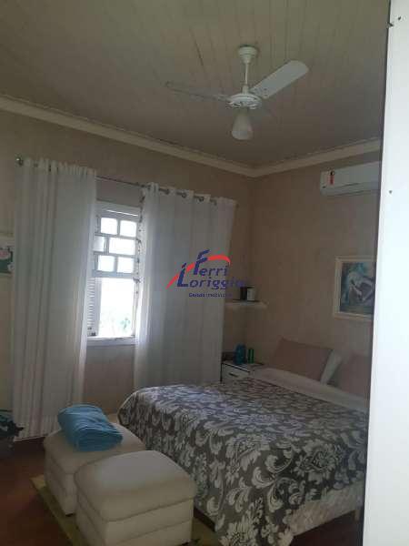 Casa com 3 quartos à venda no bairro Figueira, Guaratingueta