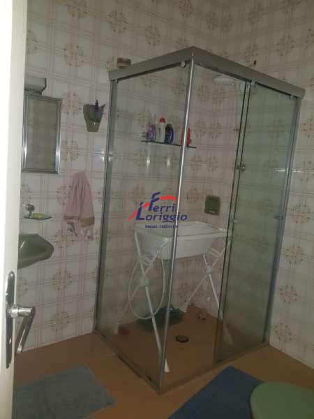 Casa com 3 quartos à venda no bairro Figueira, Guaratingueta
