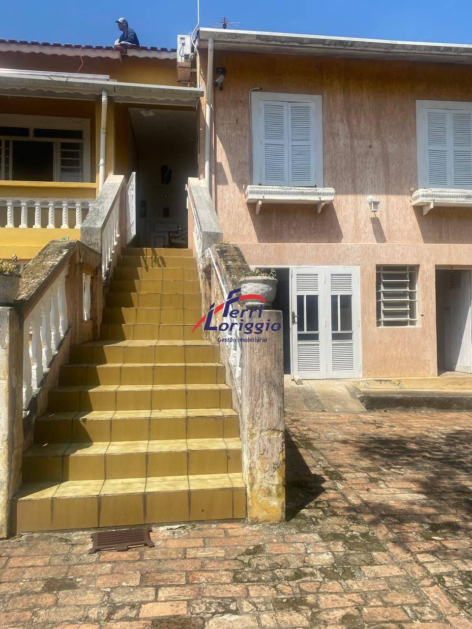 Casa com 3 quartos e 1 banheiro à venda no bairro Figueira, Guaratingueta
