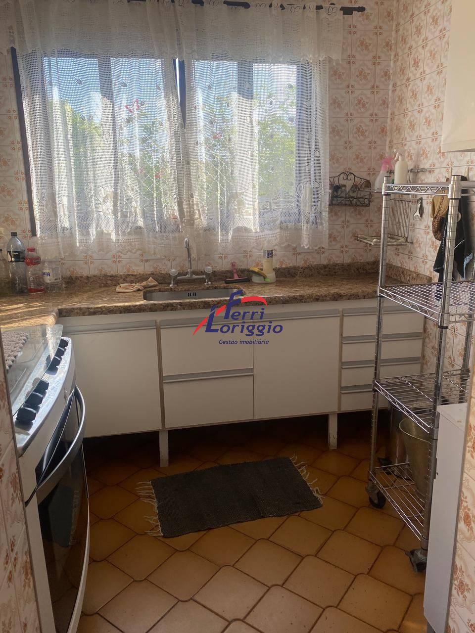 Casa com 3 quartos e 1 banheiro à venda no bairro Figueira, Guaratingueta