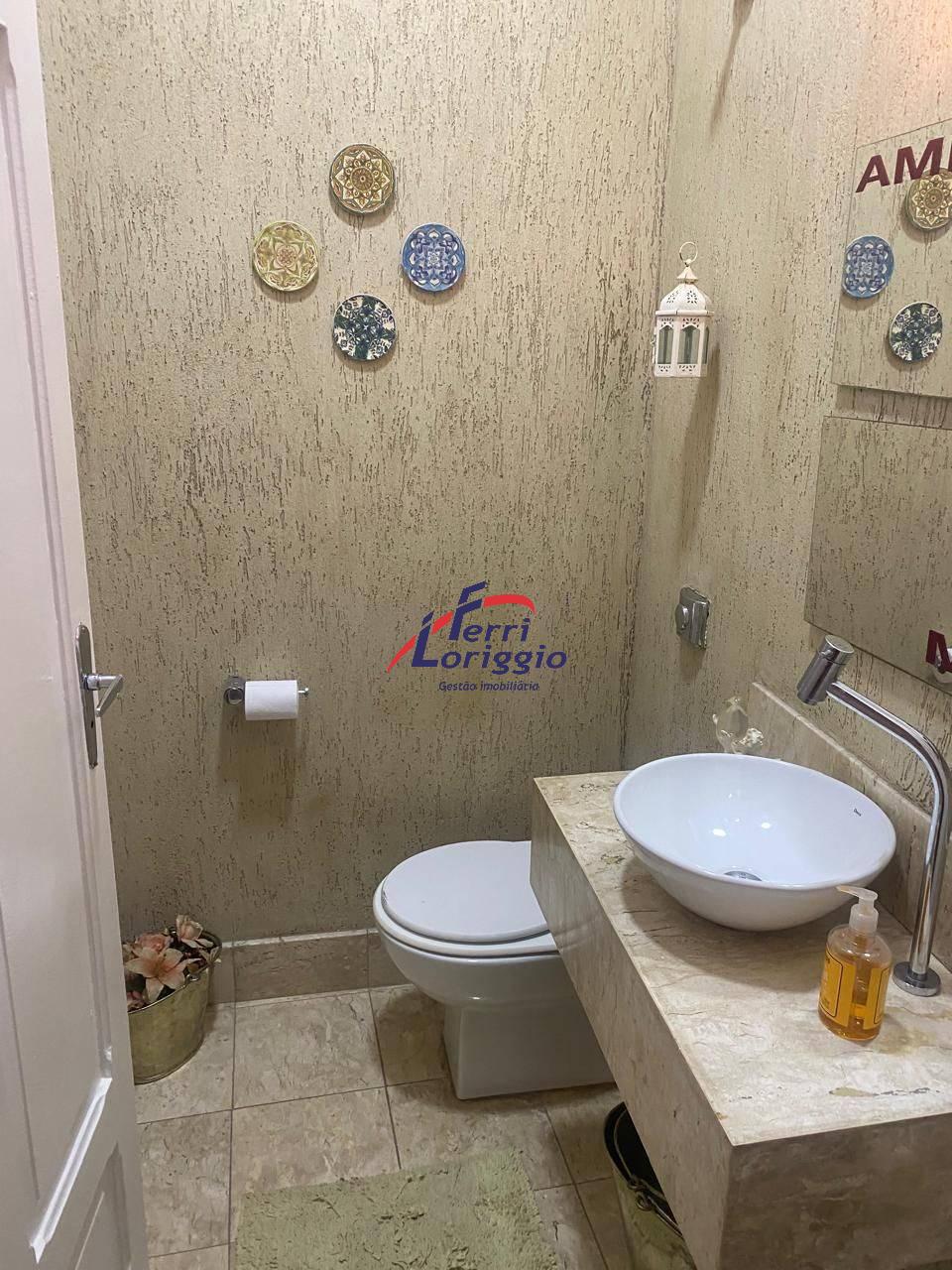 Casa com 3 quartos e 1 banheiro à venda no bairro Figueira, Guaratingueta