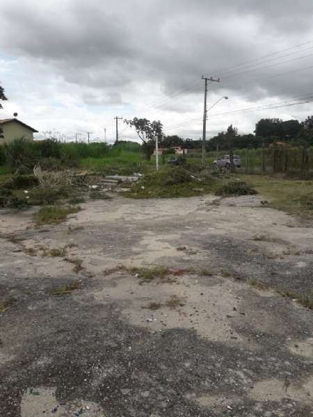 Terreno à venda no bairro Santa Rita, Guaratingueta