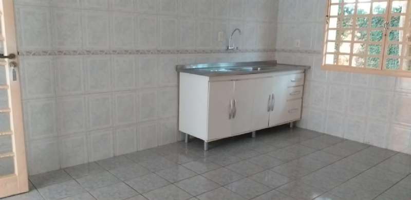 Sobrado Residencial com 3 quartos à venda no bairro Jardim Rony, Guaratingueta