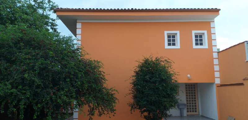 Sobrado Residencial com 3 quartos à venda no bairro Jardim Rony, Guaratingueta