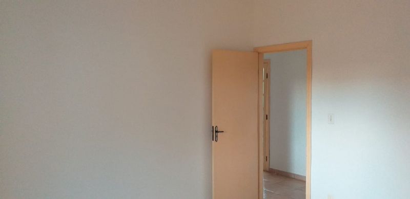 Sobrado Residencial com 3 quartos à venda no bairro Jardim Rony, Guaratingueta