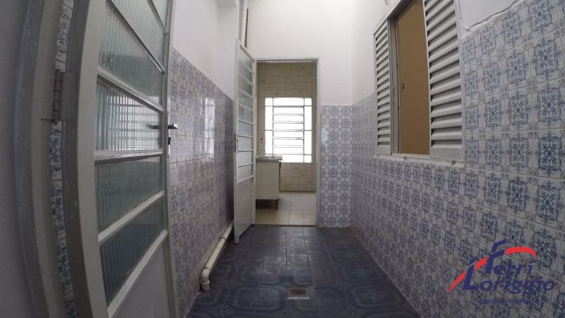 Apartamento com 2 quartos e 69m² para alugar no bairro Centro, Guaratingueta
