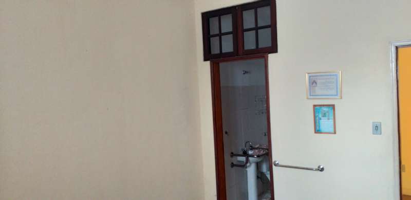 Casa com 2 quartos à venda no bairro Centro, Guaratingueta