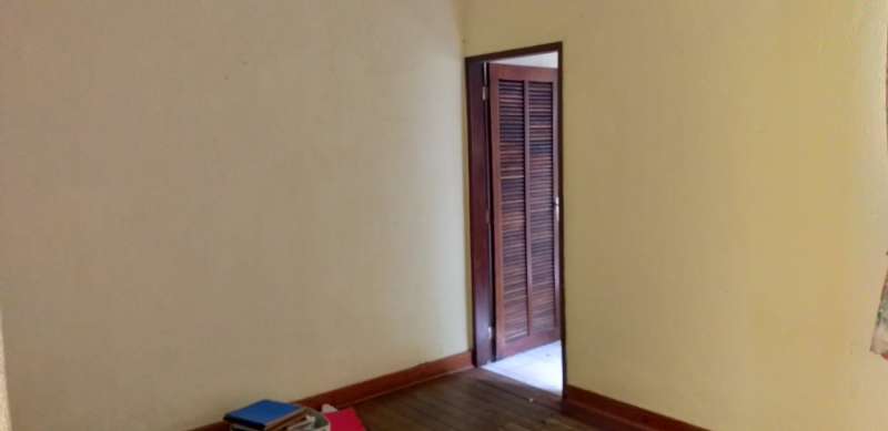 Casa com 2 quartos à venda no bairro Centro, Guaratingueta