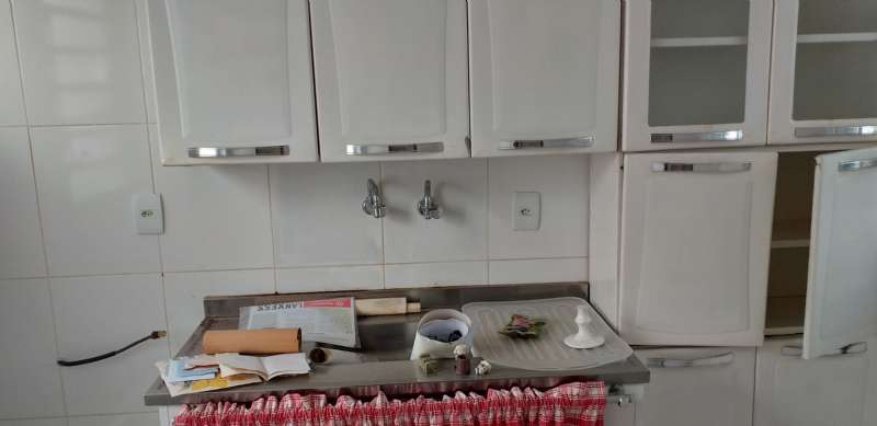 Casa com 2 quartos à venda no bairro Centro, Guaratingueta