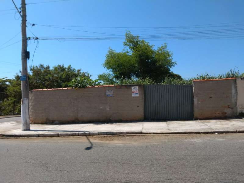 Terreno à venda no bairro Jardim Aeroporto, Guaratingueta