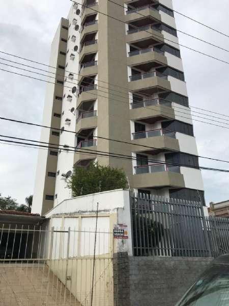 Apartamento com 4 quartos e 5 banheiros à venda no bairro Centro, Guaratingueta