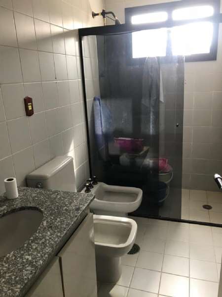 Apartamento com 4 quartos e 5 banheiros à venda no bairro Centro, Guaratingueta