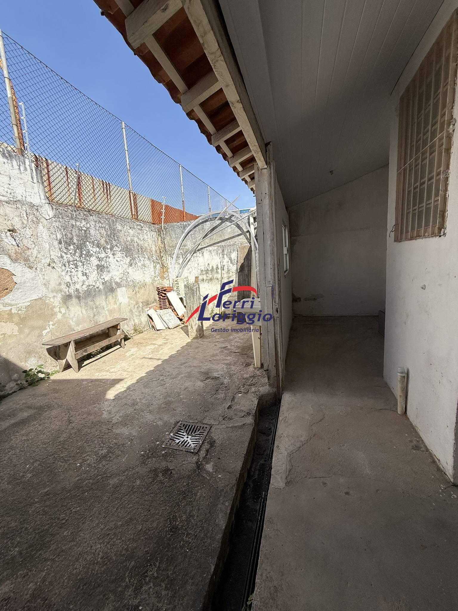 Casa com 2 quartos e 1 banheiro à venda no bairro Pedregulho, Guaratingueta
