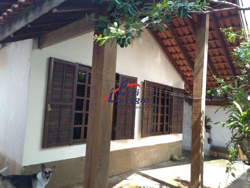 Sobrado Residencial com 3 quartos e 1 banheiro à venda no bairro Vila Municipal, Guaratingueta