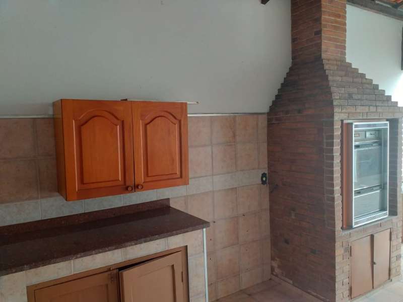 Casa com 3 quartos e 3 banheiros à venda no bairro Pedregulho, Guaratingueta