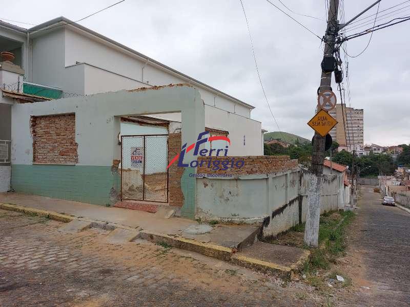 Terreno com 3 quartos e 2 banheiros à venda no bairro Sao Benedito, Guaratingueta