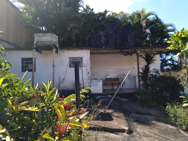 Sobrado Residencial com 3 quartos e 2 banheiros à venda no bairro Pedreira, Guaratingueta