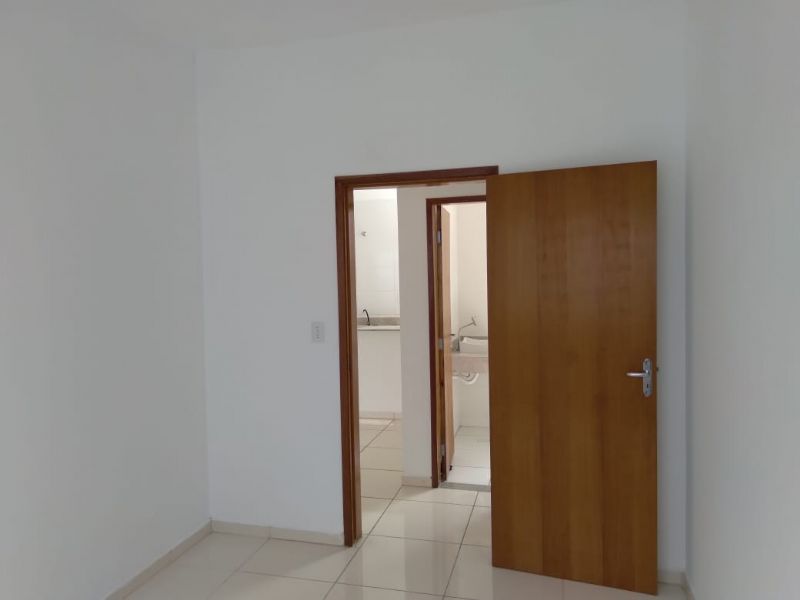 Apartamento com 2 quartos e 1 banheiro à venda no bairro Village Santana, Guaratingueta