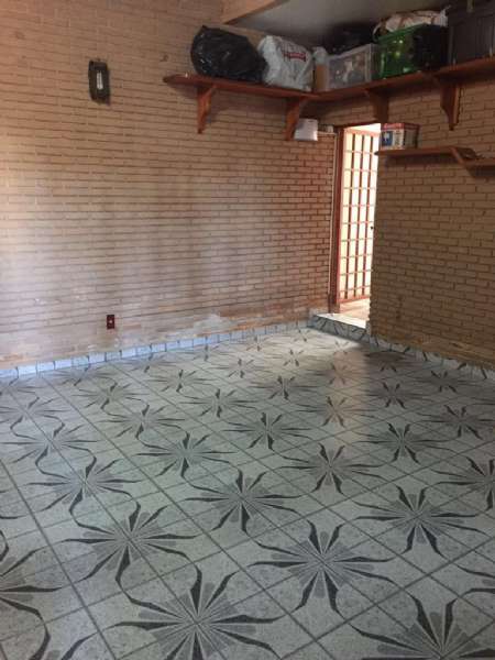 Casa com 4 quartos e 4 banheiros à venda no bairro Centro, Lorena