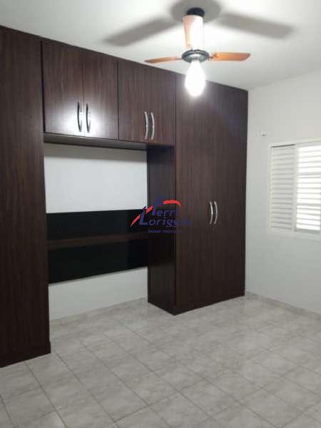 Casa com 3 quartos e 1 banheiro à venda no bairro Jardim Rony, Guaratingueta