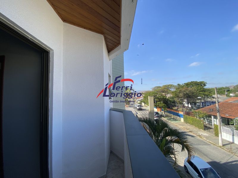 Apartamento com 3 quartos e 2 banheiros à venda no bairro Jardim Rony, Guaratingueta