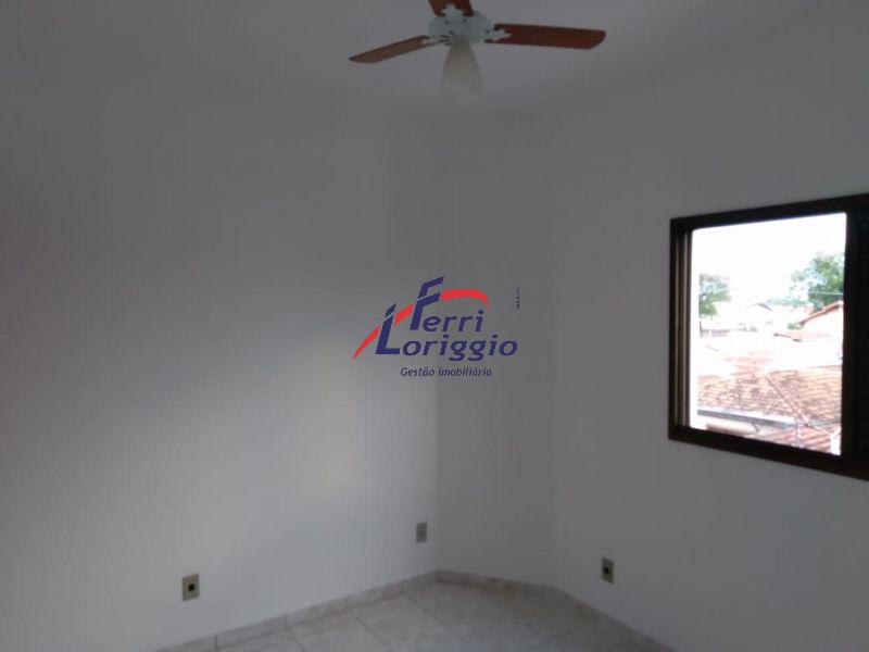 Apartamento com 3 quartos e 1 banheiro à venda no bairro Jardim Rony, Guaratingueta