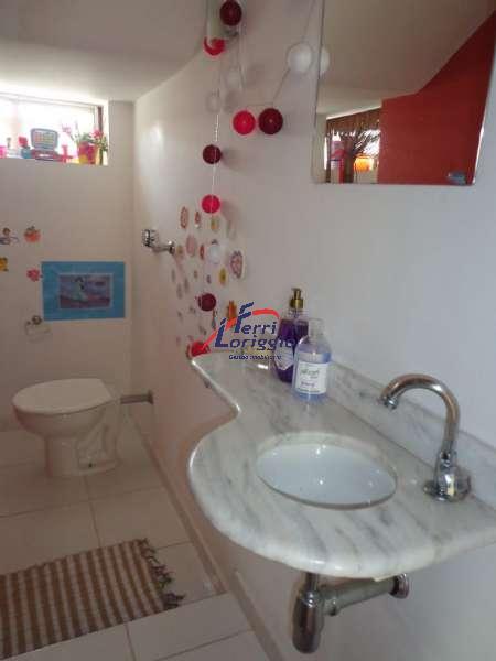 Casa com 4 quartos e 4 banheiros à venda no bairro Nova Guara, Guaratingueta