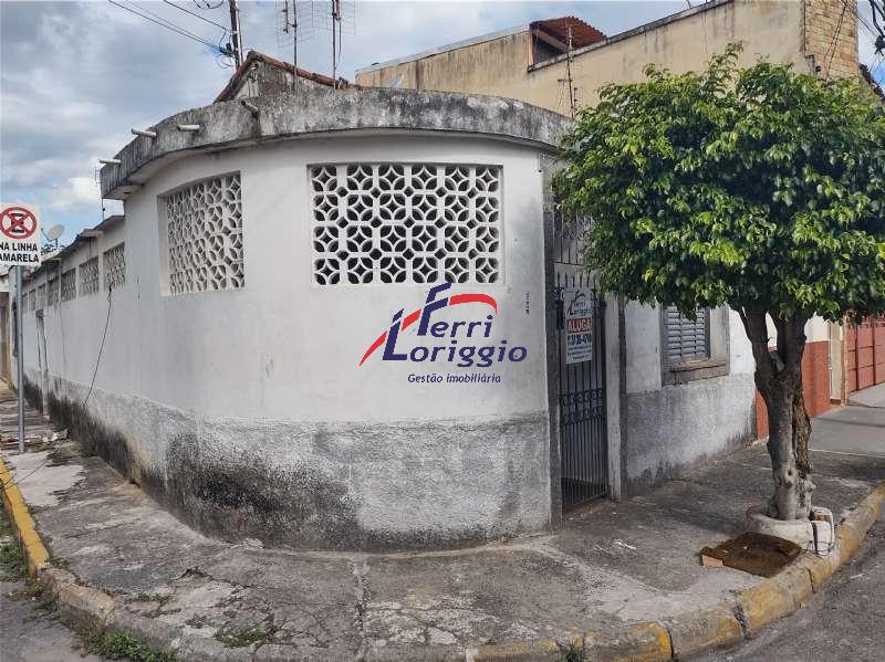 Casa com 3 quartos e 1 banheiro à venda no bairro Campo do Galvao, Guaratingueta