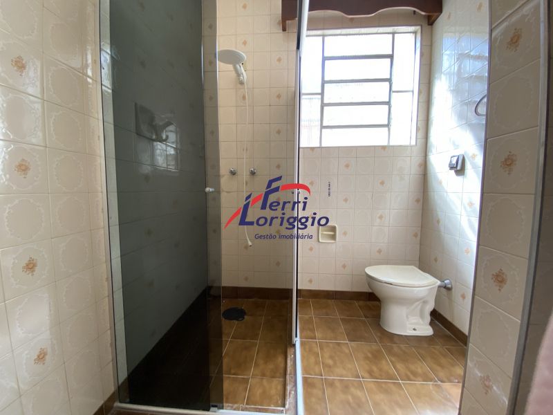 Casa com 3 quartos, 2 banheiros e 119m² à venda no bairro Vila Alves, Guaratingueta
