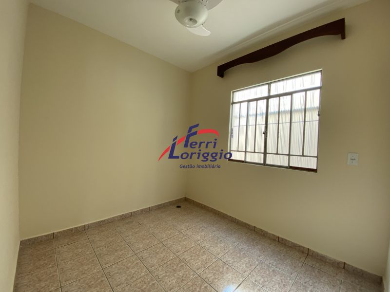 Casa com 3 quartos, 2 banheiros e 119m² à venda no bairro Vila Alves, Guaratingueta