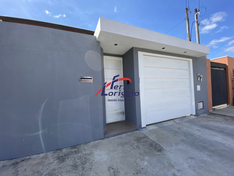 Casa com 5 quartos, 4 banheiros e 500m² à venda no bairro Jardim Rony, Guaratingueta