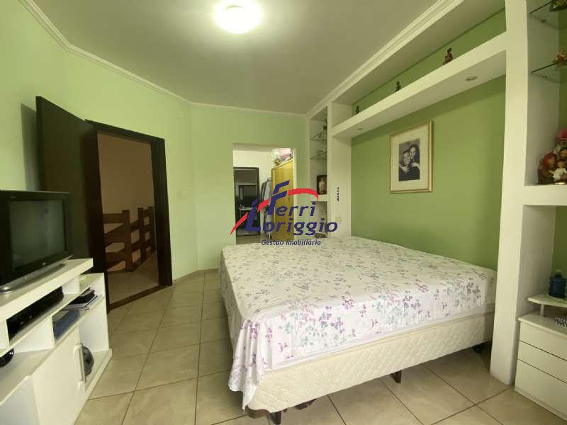 Casa com 4 quartos e 3 banheiros à venda no bairro Jardim Bela Vista, Guaratingueta
