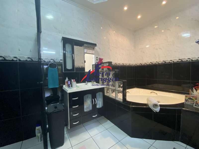 Casa com 4 quartos e 3 banheiros à venda no bairro Jardim Bela Vista, Guaratingueta