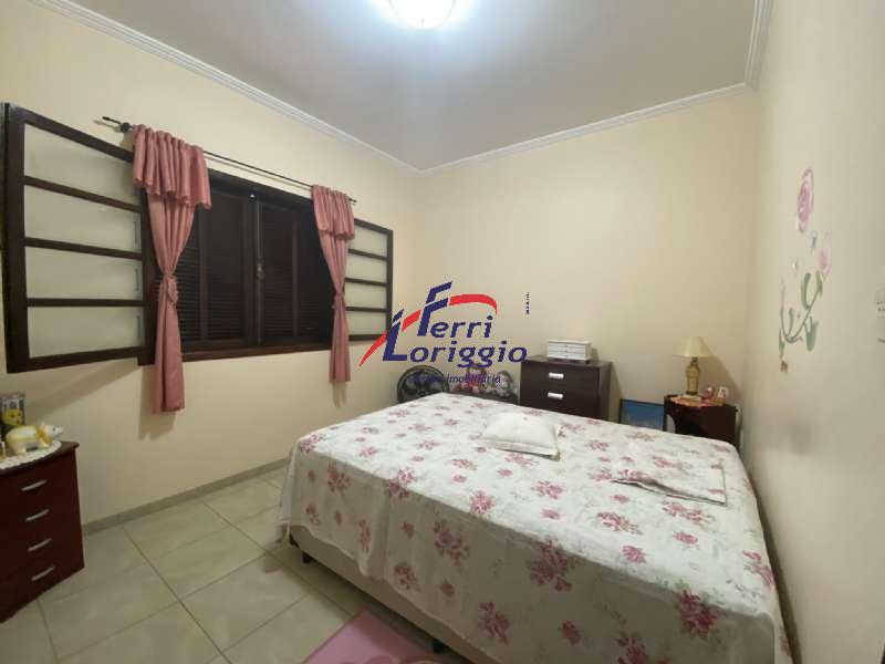Casa com 4 quartos e 3 banheiros à venda no bairro Jardim Bela Vista, Guaratingueta