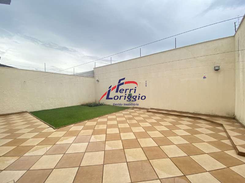 Casa com 4 quartos e 3 banheiros à venda no bairro Jardim Bela Vista, Guaratingueta