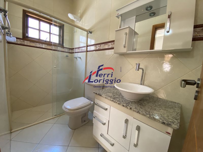Casa com 4 quartos e 7 banheiros à venda no bairro Vila Paraiba, Guaratingueta