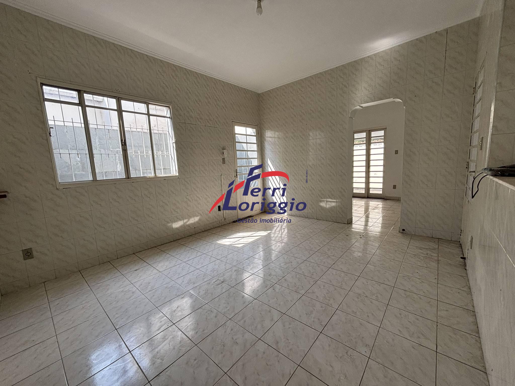 Casa com 3 quartos à venda no bairro Santa Rita, Guaratingueta