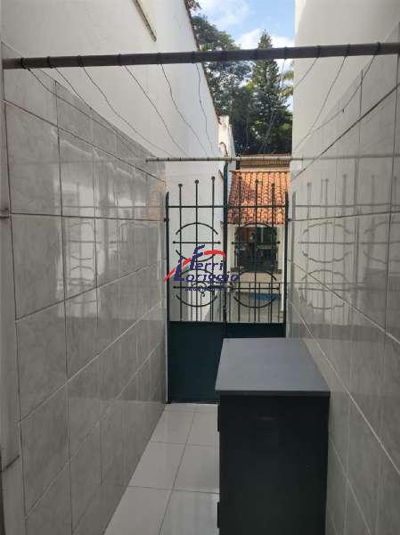 Casa com 3 quartos e 1 banheiro à venda no bairro Centro, Guaratingueta