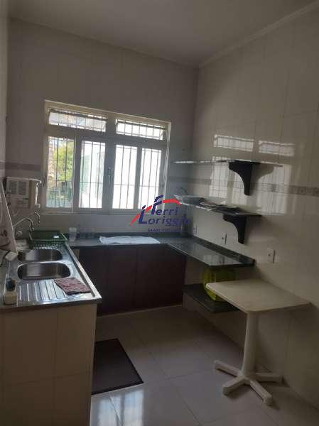Casa com 3 quartos e 1 banheiro à venda no bairro Centro, Guaratingueta