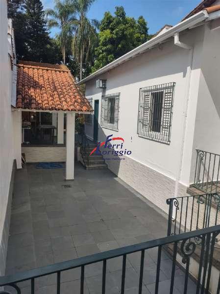 Casa com 3 quartos e 1 banheiro à venda no bairro Centro, Guaratingueta