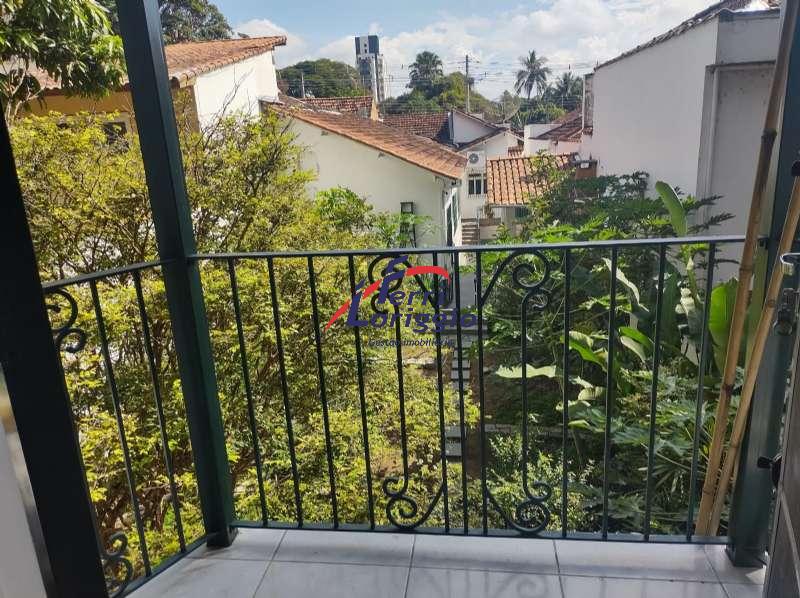 Casa com 3 quartos e 1 banheiro à venda no bairro Centro, Guaratingueta