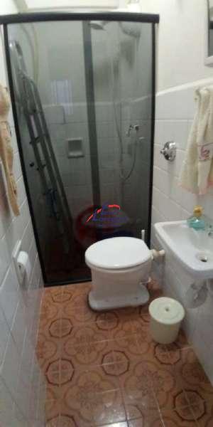 Apartamento com 3 quartos e 2 banheiros à venda no bairro Centro, Guaratingueta