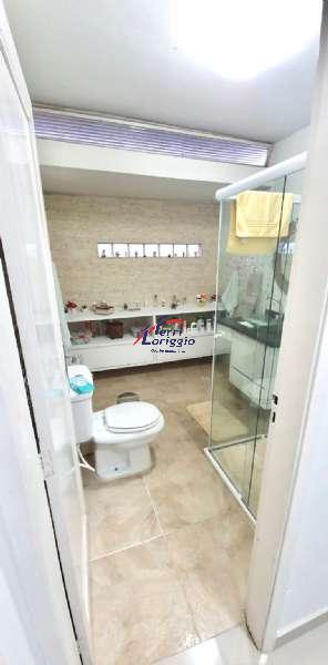 Apartamento com 3 quartos e 2 banheiros à venda no bairro Centro, Guaratingueta