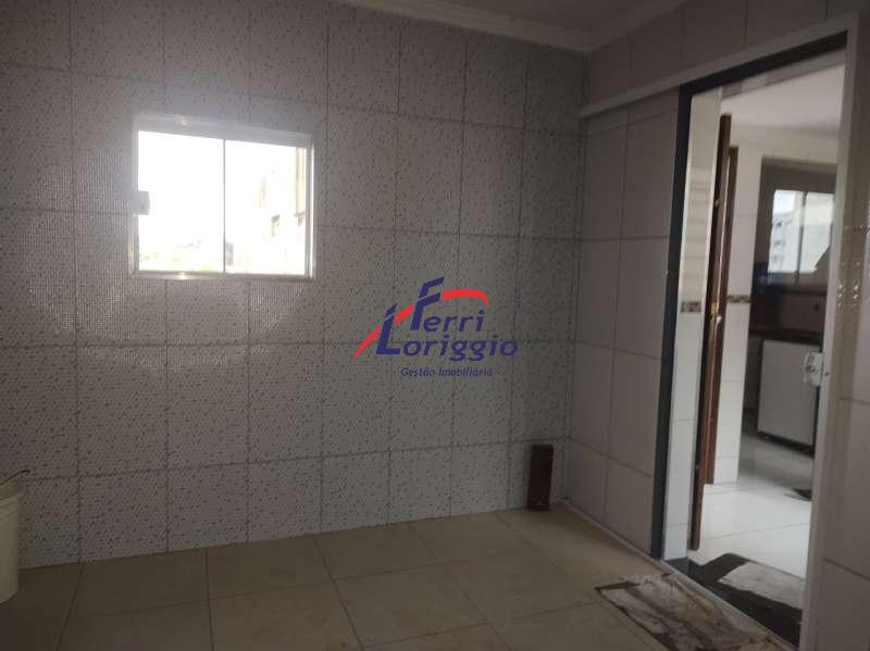 Apartamento com 3 quartos e 2 banheiros à venda no bairro Sao Benedito, Guaratingueta