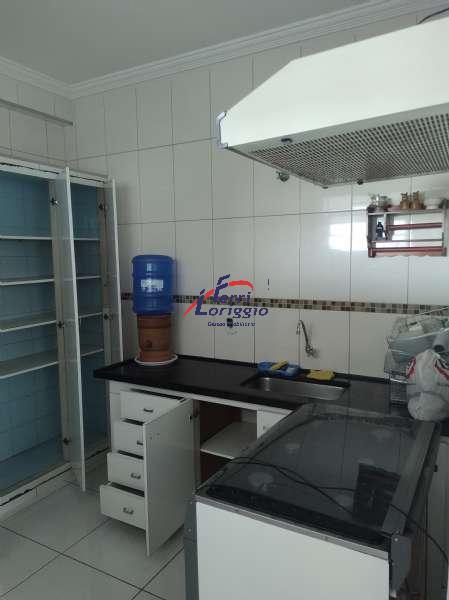 Apartamento com 3 quartos e 2 banheiros à venda no bairro Sao Benedito, Guaratingueta